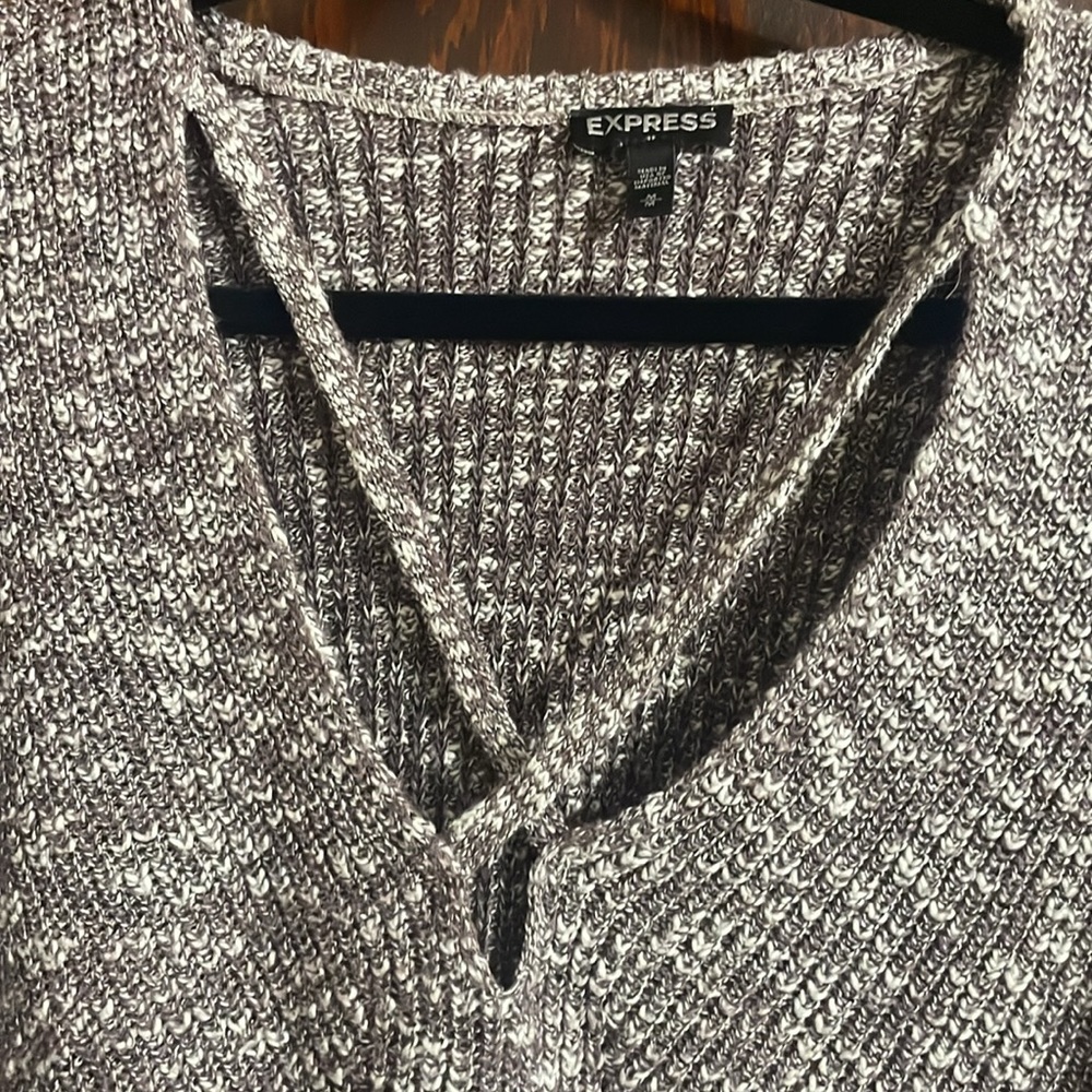Express sweater - Picture 3 of 5